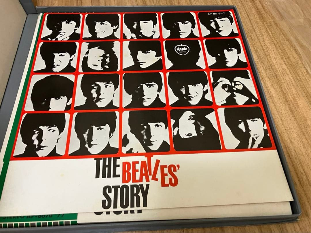 The Beatles - The Beatles' Story 2LP Japan Apple AP-8676-7 Box Set with Obi