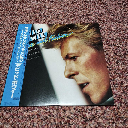 David Bowie Fame and Fashion Vinyl LP Japan 1984 Compilation Hits w/ Lyric Sheet