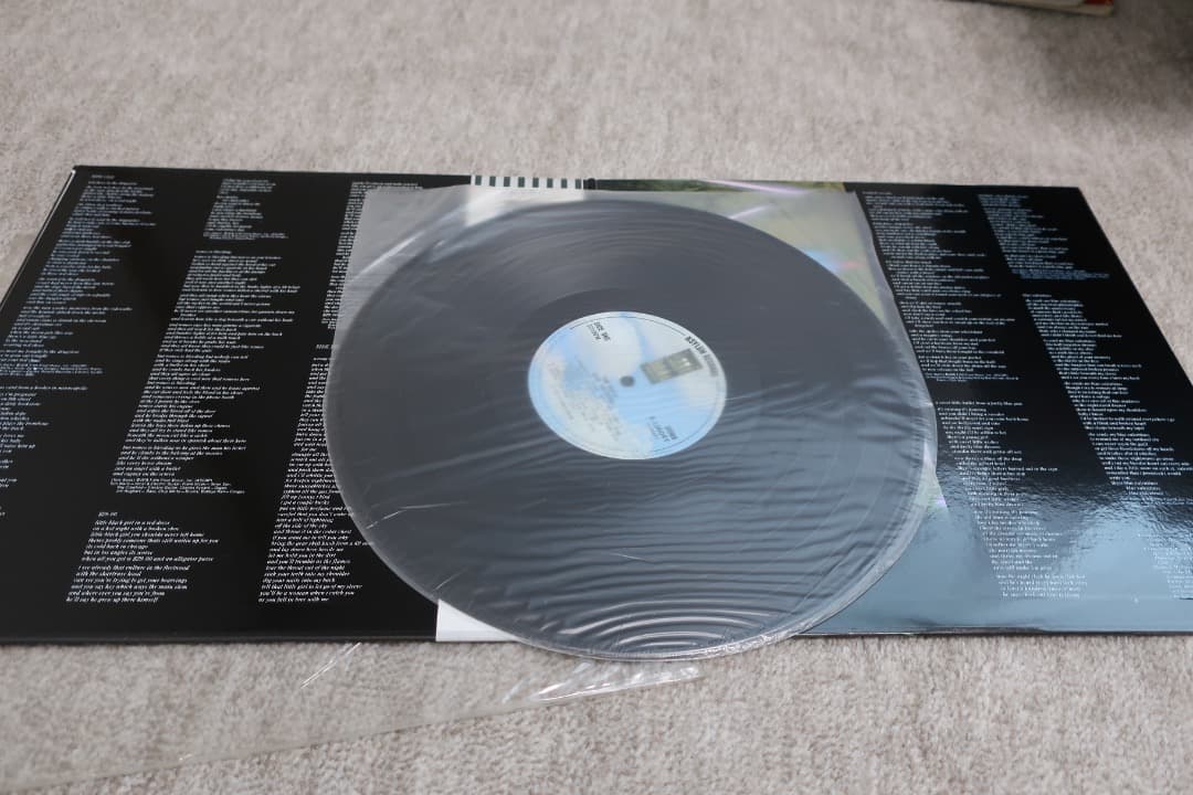 Tom Waits - Blue Valentine LP Japan Asylum Records Obi Lyric Sheet Classic Jazz