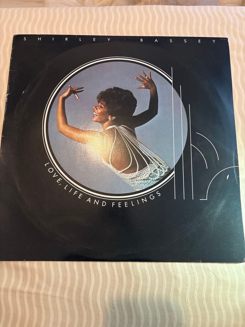Shirley Bassey - Love, Life and Feelings Vinyl LP 1976 Japan United Artists