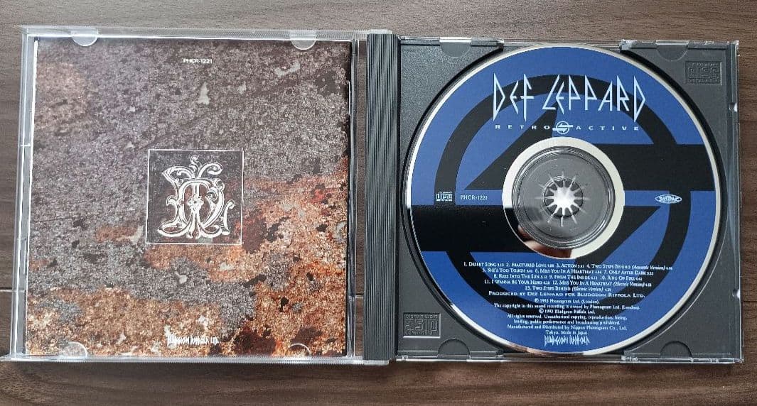 Def Leppard Retro Active CD Japan Press 1993 PHCR-1221 Includes Bonus Pick