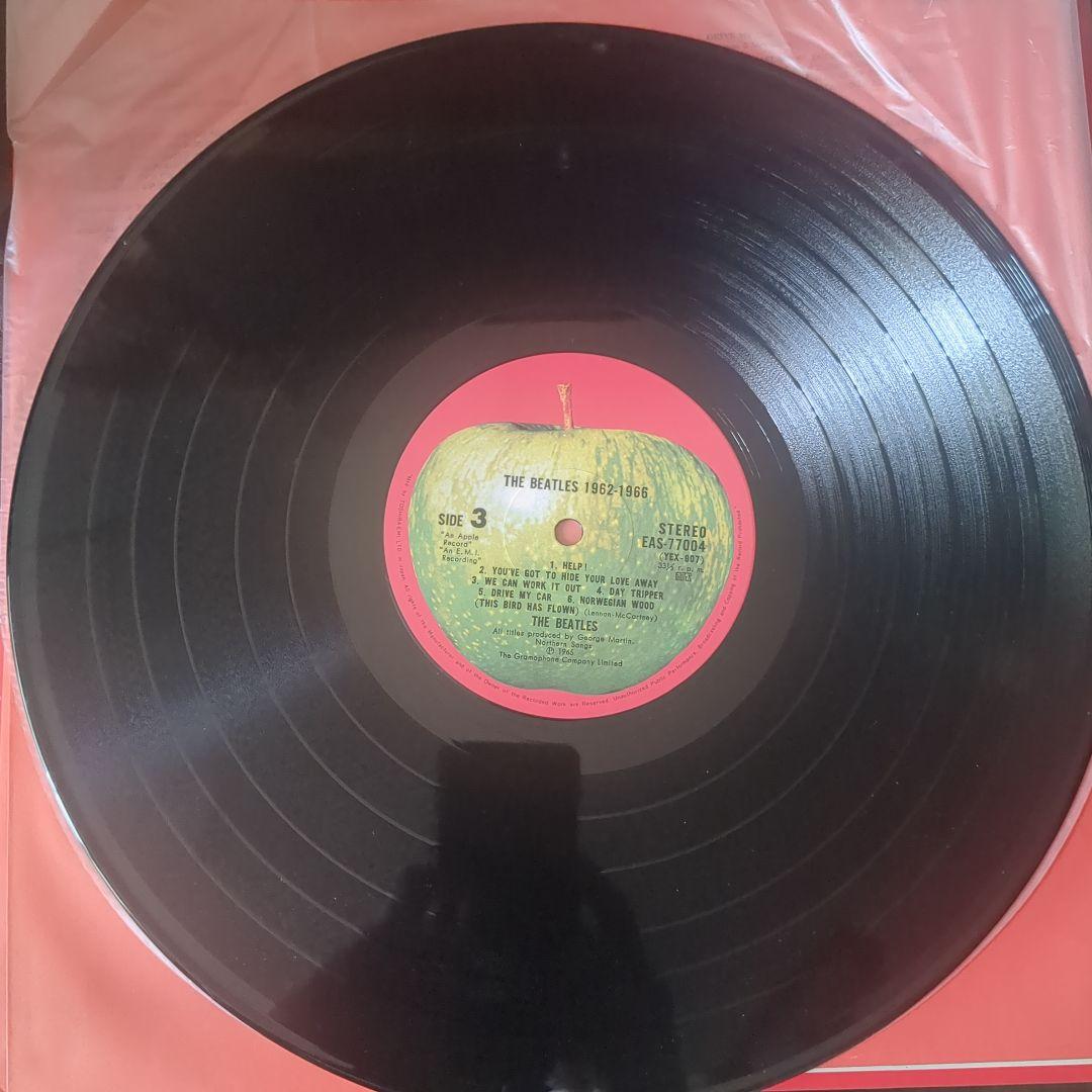 The Beatles 1962-1966 2LP Vinyl Japan Apple EAS-77003-4 Red Apple Labels