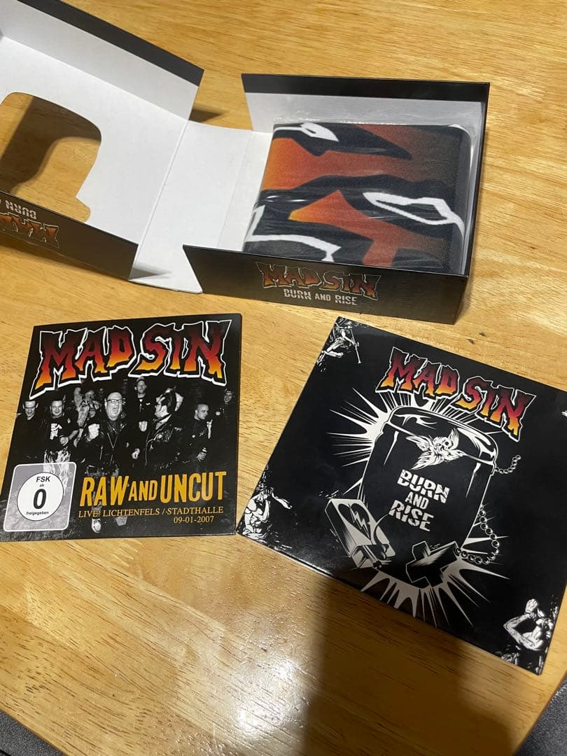 Mad Sin Burn and Rise Limited Box CD Psychobilly Artwork Near Mint | Japansoundstore