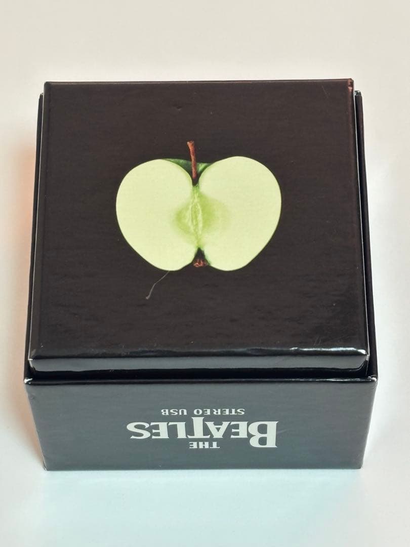 The Beatles Remastered Box Set USB (Limited Edition, 14 Albums, FLAC, MP3) | Japansoundstore