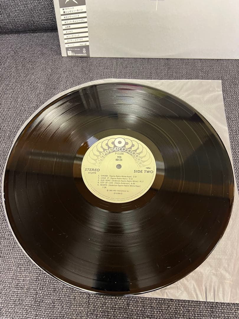 Yes 90125 LP 1983 Japan Pressing Vinyl Record P-11356 with Obi Insert