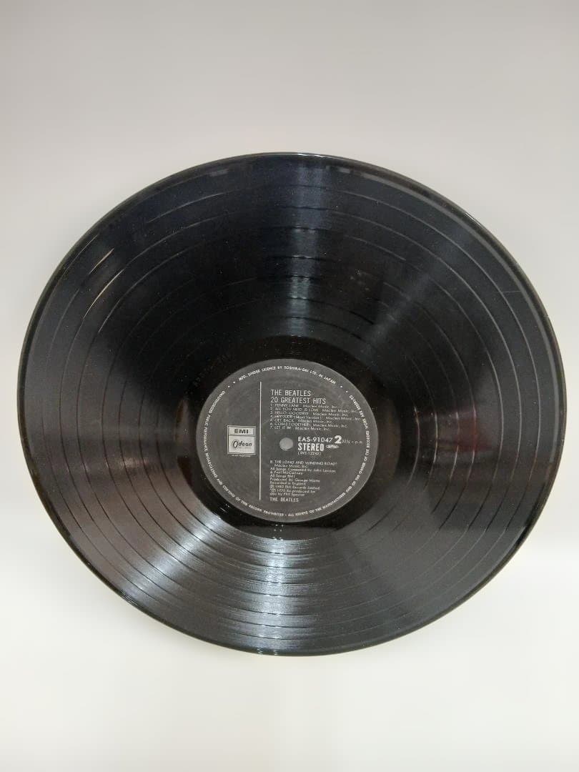 The Beatles 20 Greatest Hits Vinyl Record Used, Slightly Scratched | Japansoundstore